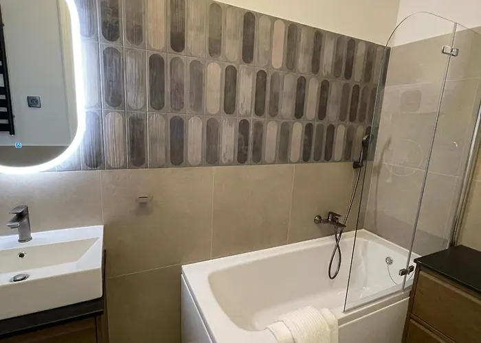 Center 3br With En-suite And Workspace Lejlighed Rijeka