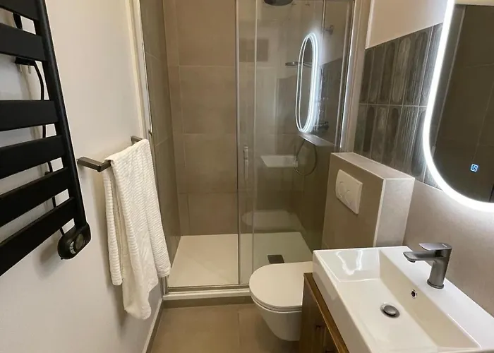 Center 3br With En-suite And Workspace Apartmán Rijeka